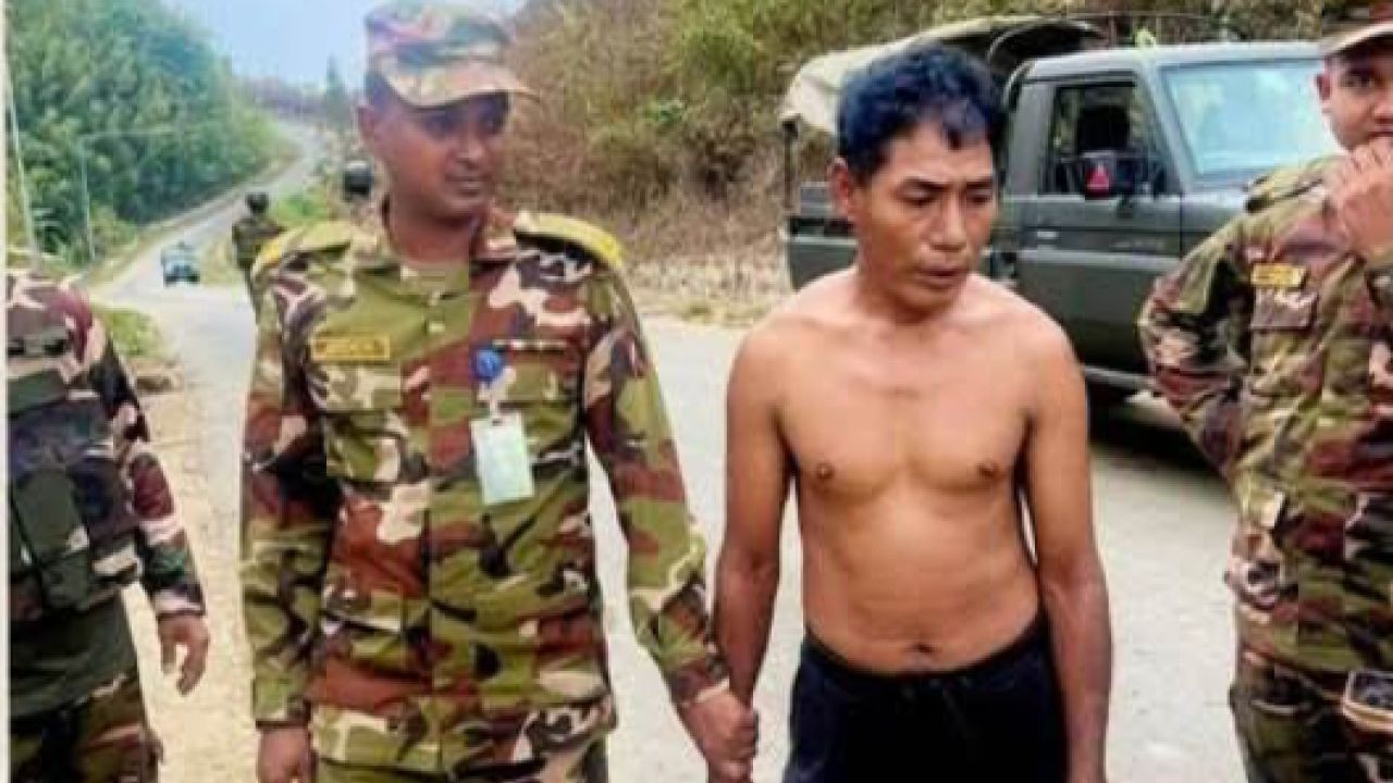 আলীকদম-থানচি সড়কে আফিমের বীজসহ এক ত্রিপুরা আটক