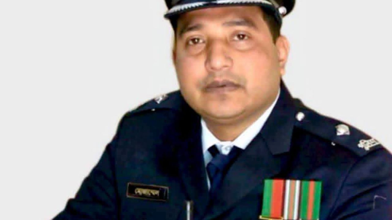 বান্দরবানের শ্রেষ্ট ওসি মোজাম্মেল হক